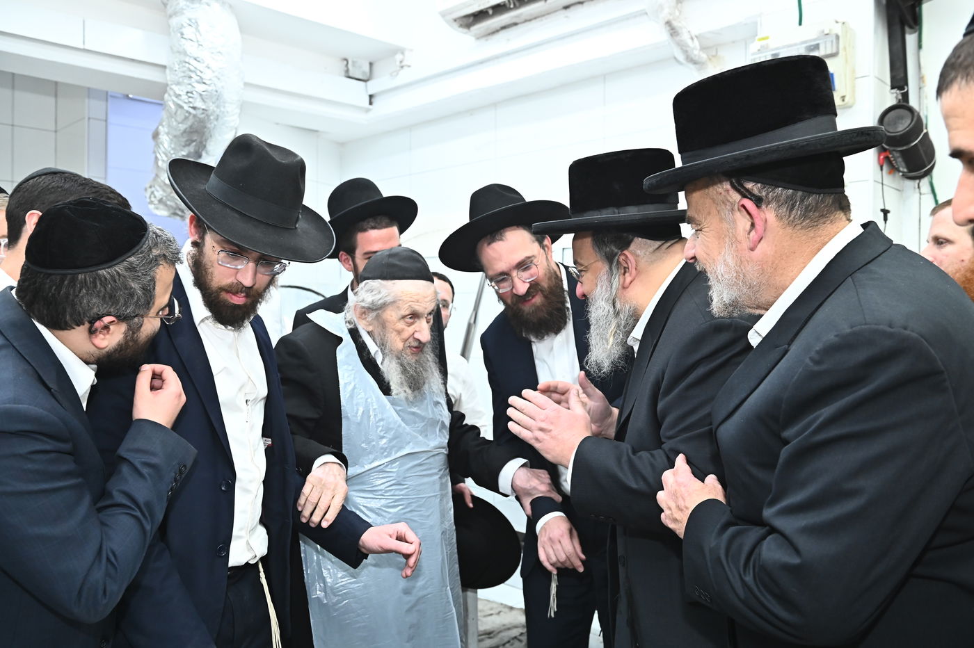 הגר"ד לנדו באפיית מצות