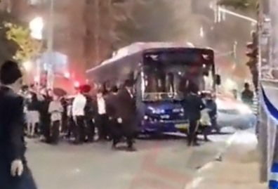 מדורות, נהגים הותקפו: לילה שני של מהומות סוערות ברחובות בני ברק