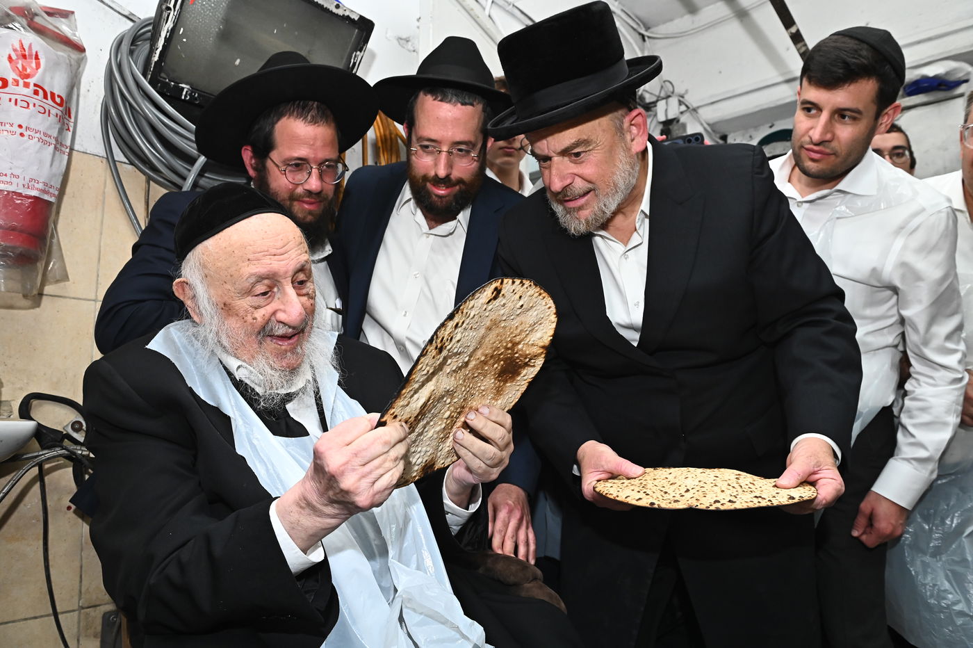 הגרב"ד פוברסקי באפיית מצות