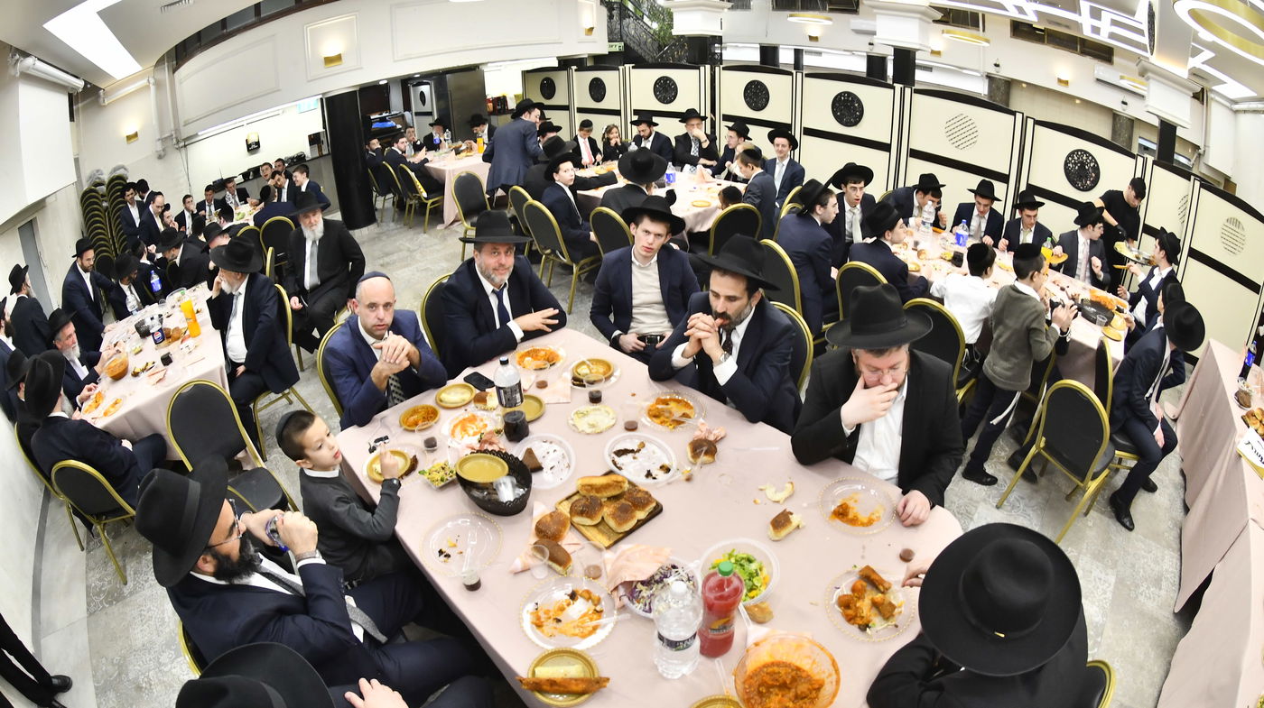 שמחת האירוסין בבאר יעקב - שכר שכיר