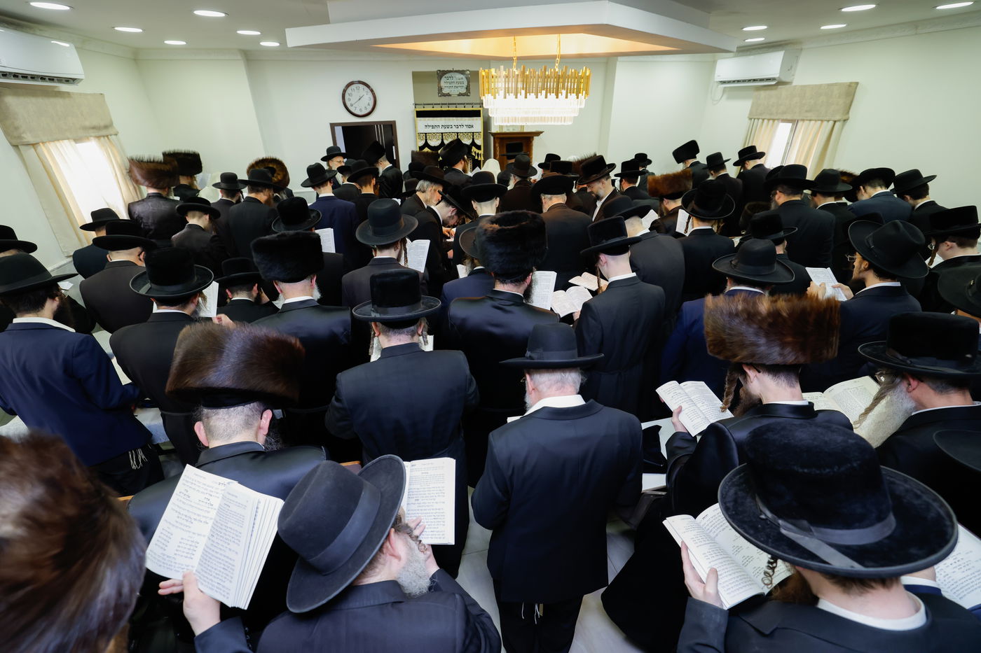 סיום ימי השובבי"ם בחצה"ק סאסוב