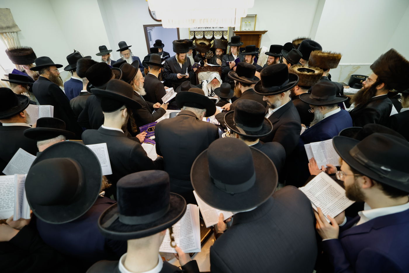 סיום ימי השובבי"ם בחצה"ק סאסוב