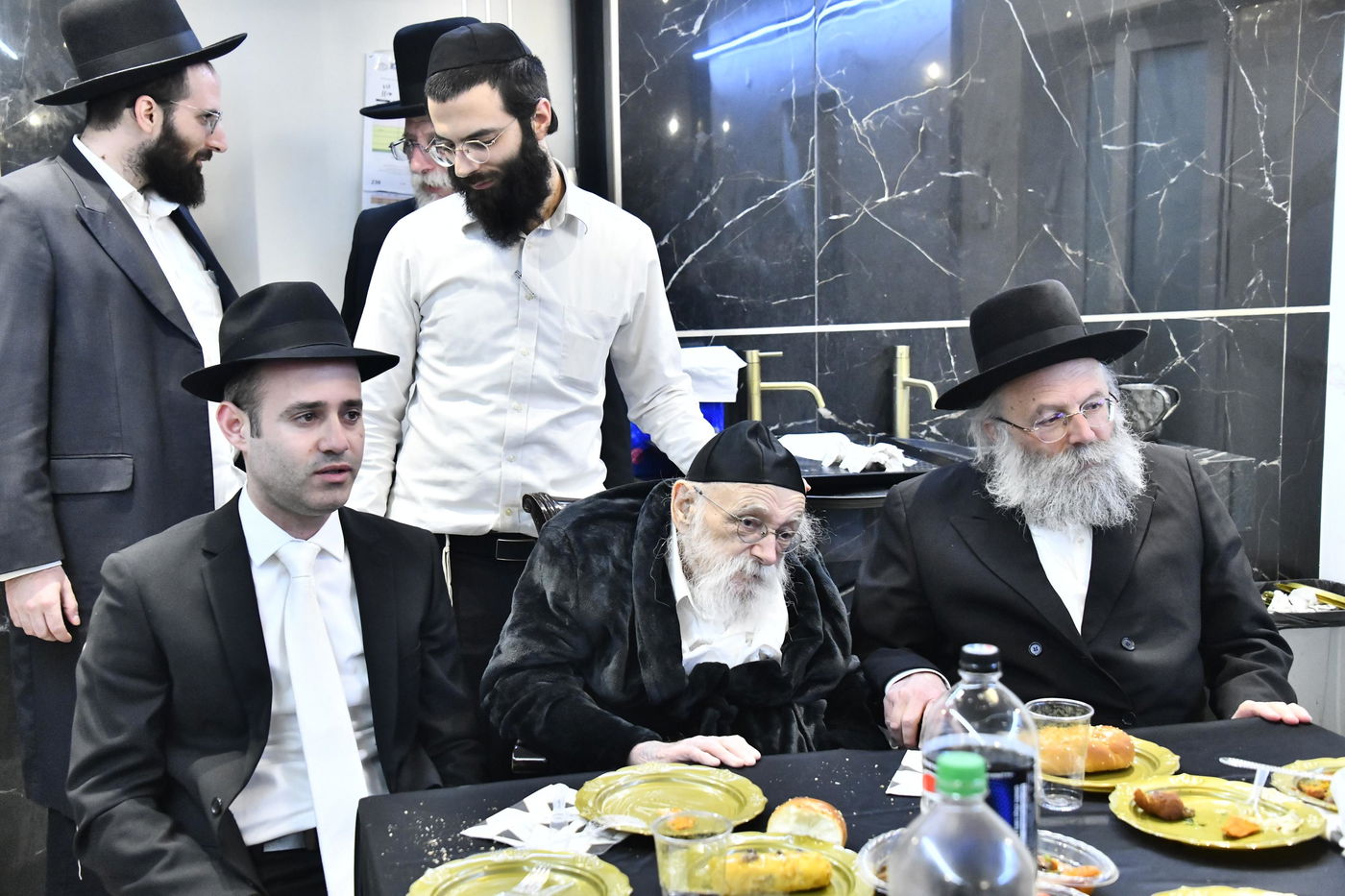 שבע ברכות לנכדת הגר"מ גריינמן