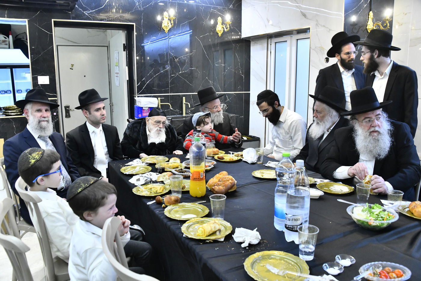 שבע ברכות לנכדת הגר"מ גריינמן