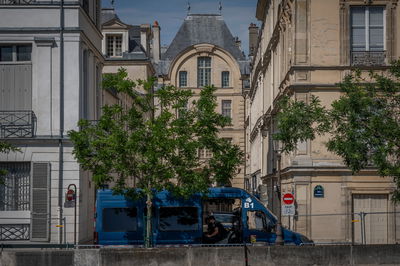 צבא צרפת במבצע הגנה בפריז