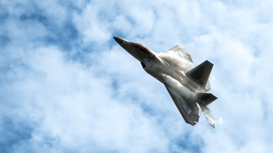 F22