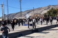 המראות הקשים חוזרים: ירי לעבר מפגינים שקראו "מוות לחמינאי"