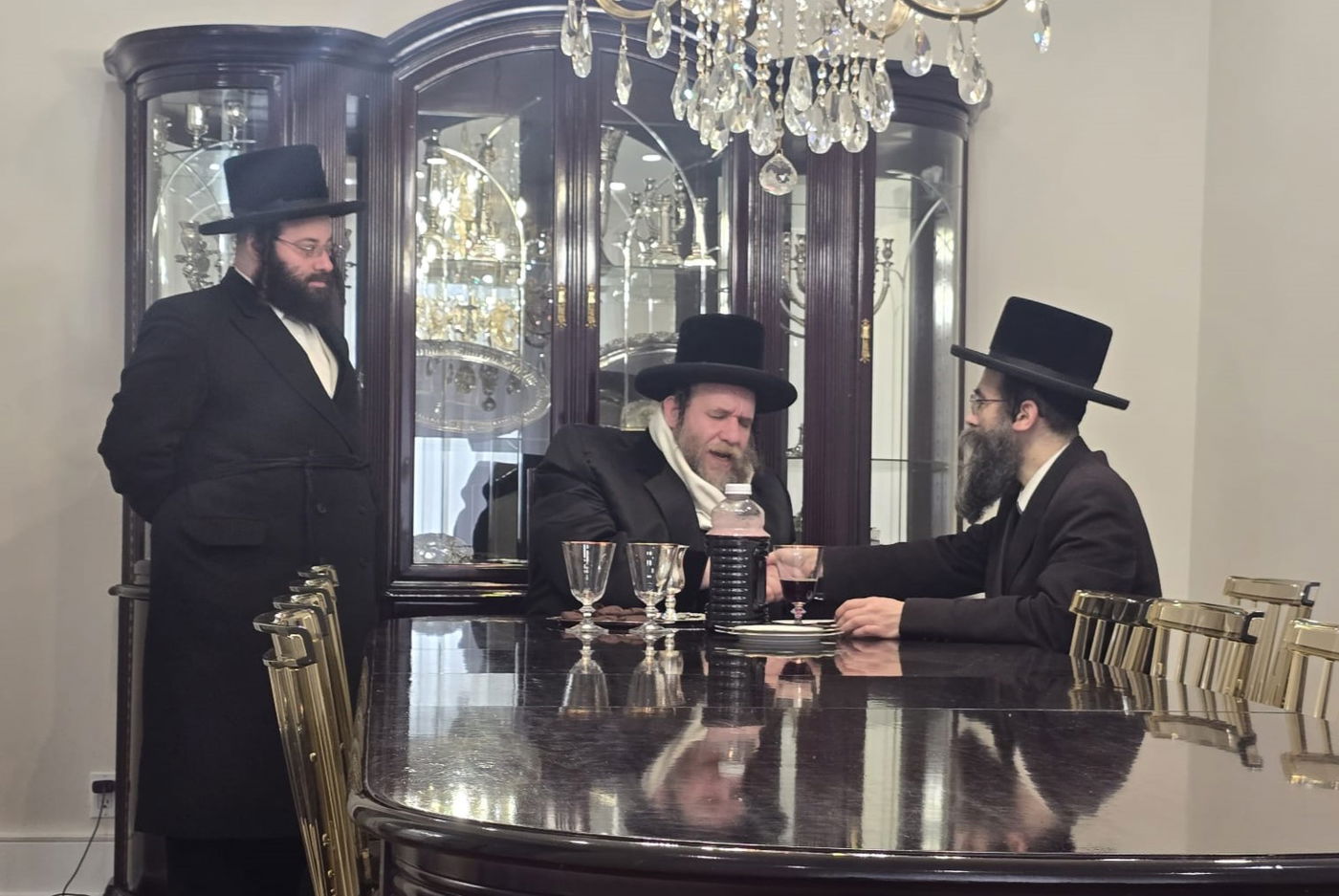 הגה"צ רבי יעקב מרדכי הגר בביקור הוד במונטריאול