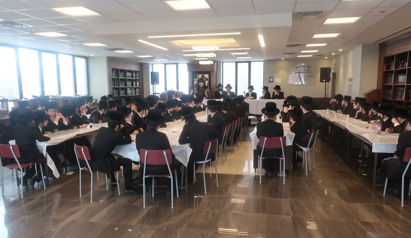 הגה"צ רבי יעקב מרדכי הגר בביקור הוד במונטריאול