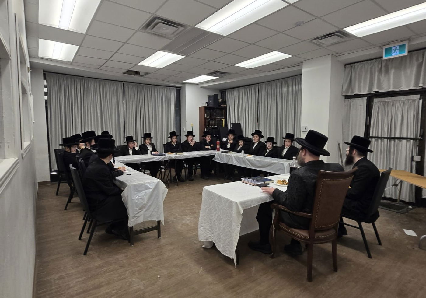 הגה"צ רבי יעקב מרדכי הגר בביקור הוד במונטריאול