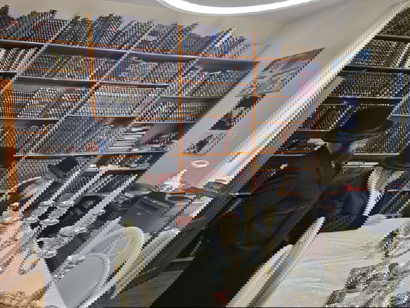 הגה"צ רבי יעקב מרדכי הגר בביקור הוד במונטריאול