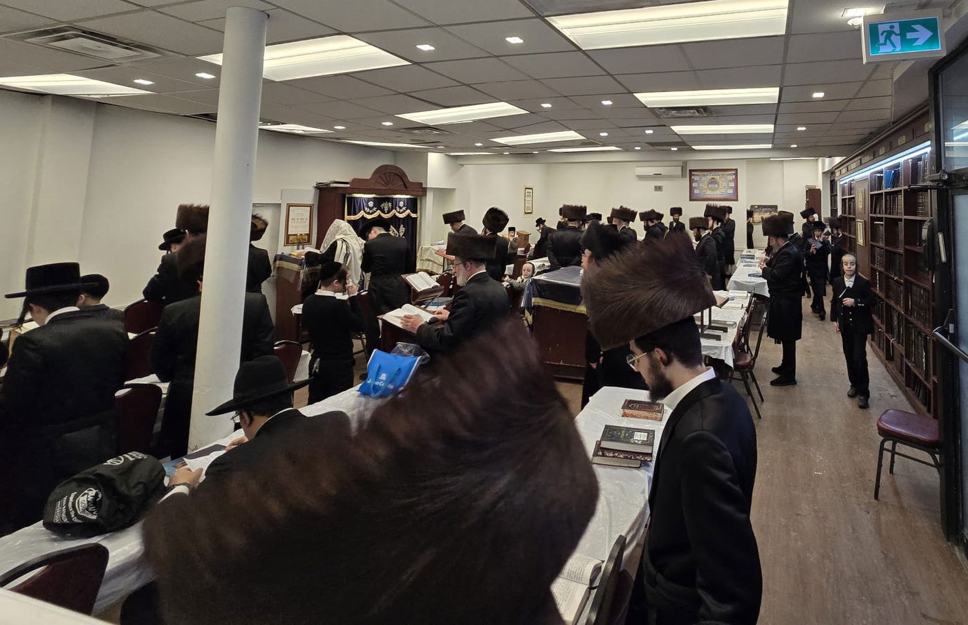 הגה"צ רבי יעקב מרדכי הגר בביקור הוד במונטריאול