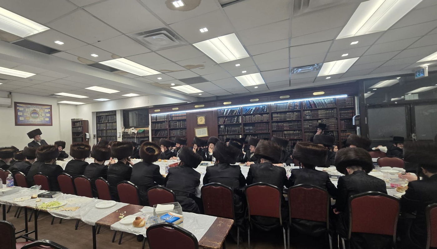 הגה"צ רבי יעקב מרדכי הגר בביקור הוד במונטריאול