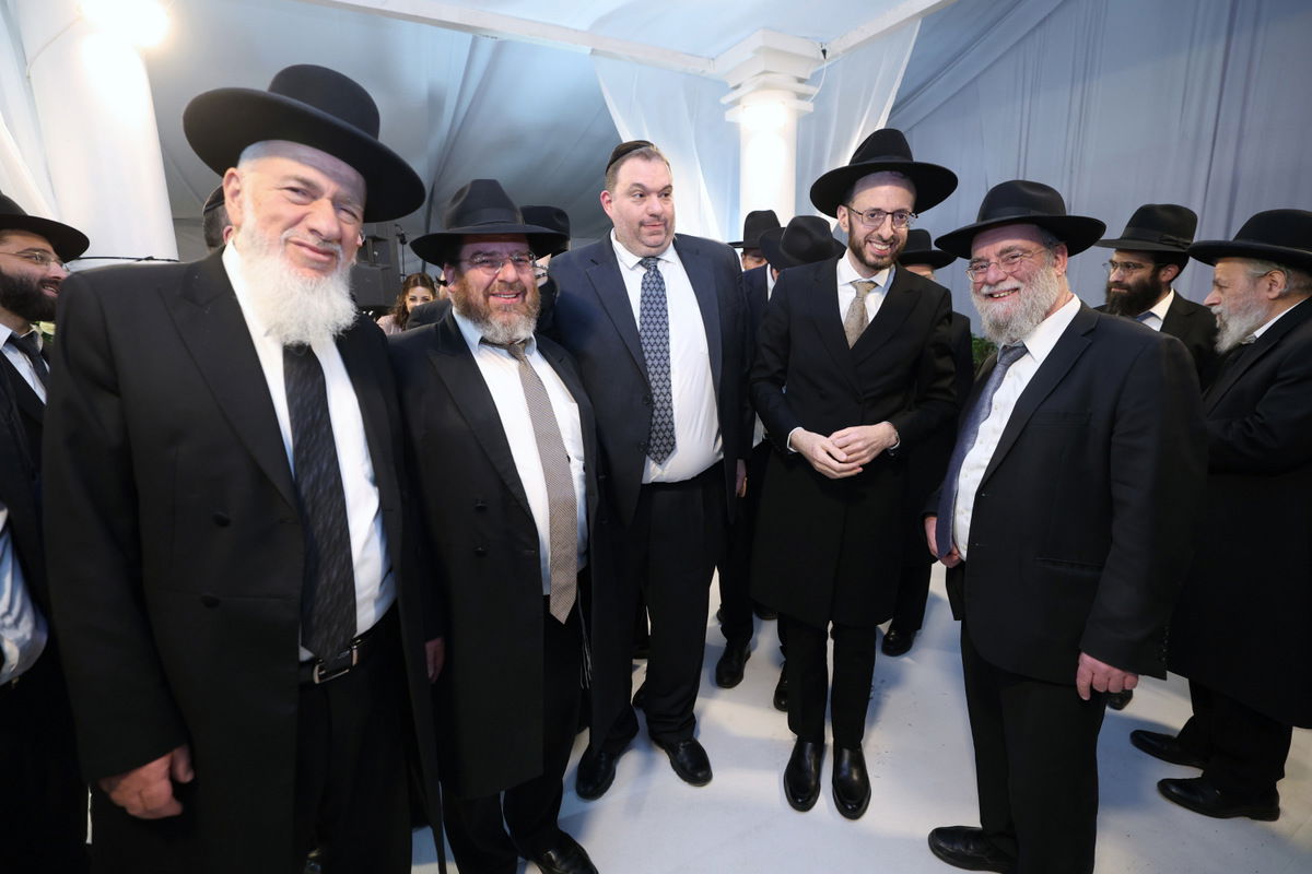 שמחת נישואי בת הרב דוד פרץ