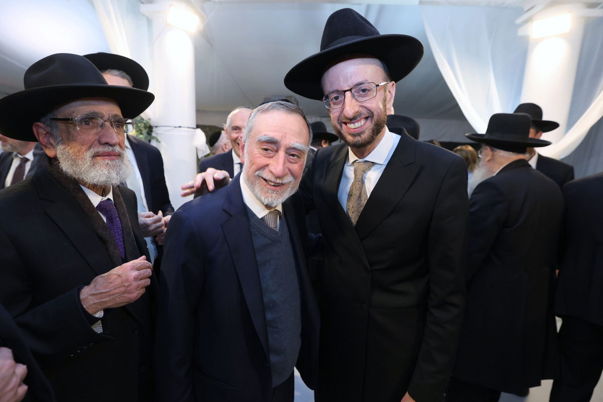 שמחת נישואי בת הרב דוד פרץ