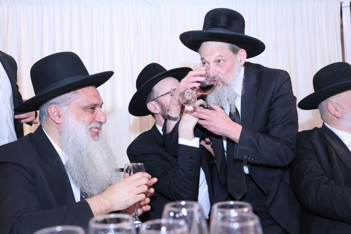 שמחת נישואי בת הרב דוד פרץ