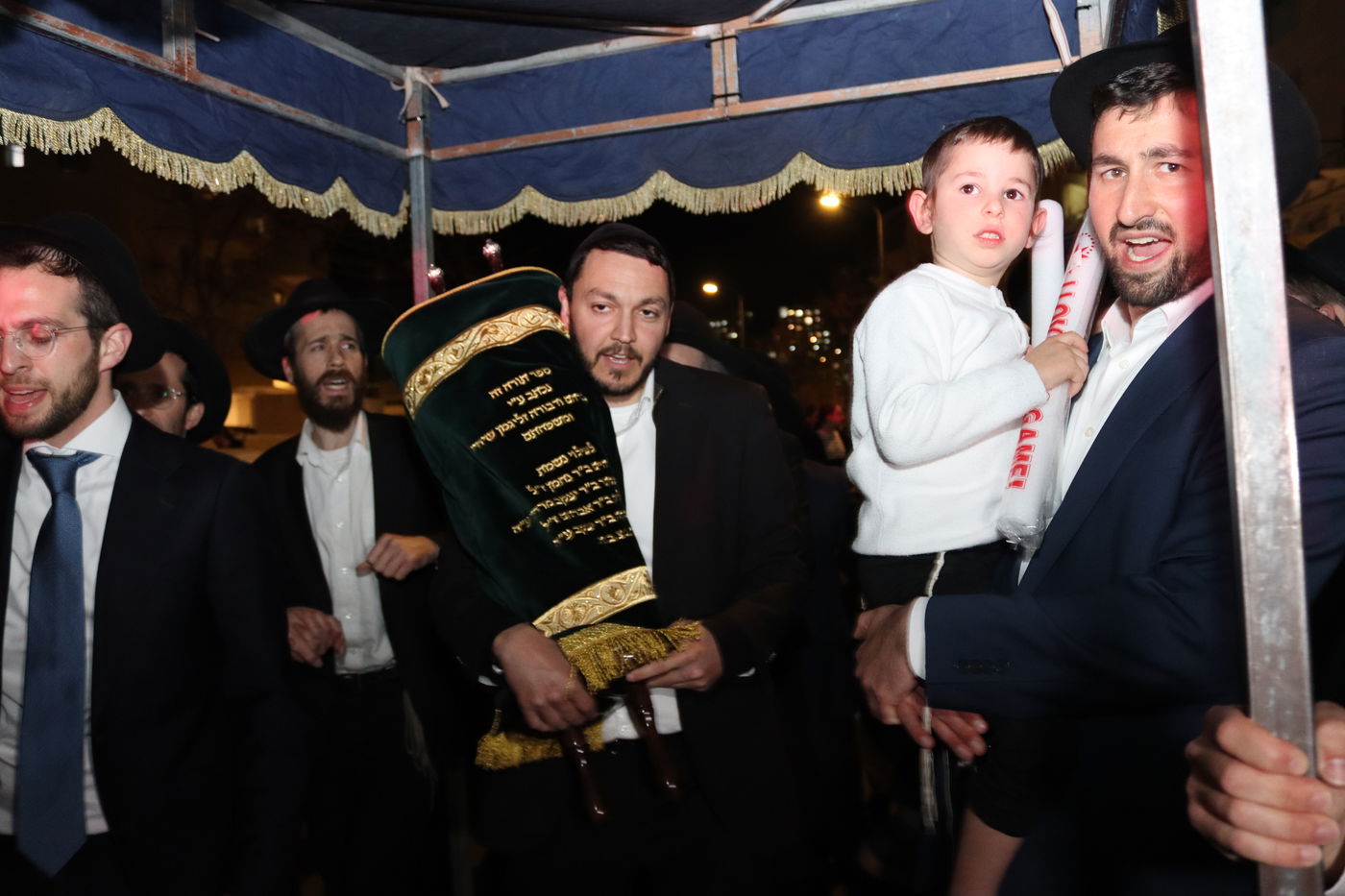 הכנסת ס"ת לקהילת 'רמת הנביאים' בבית שמש