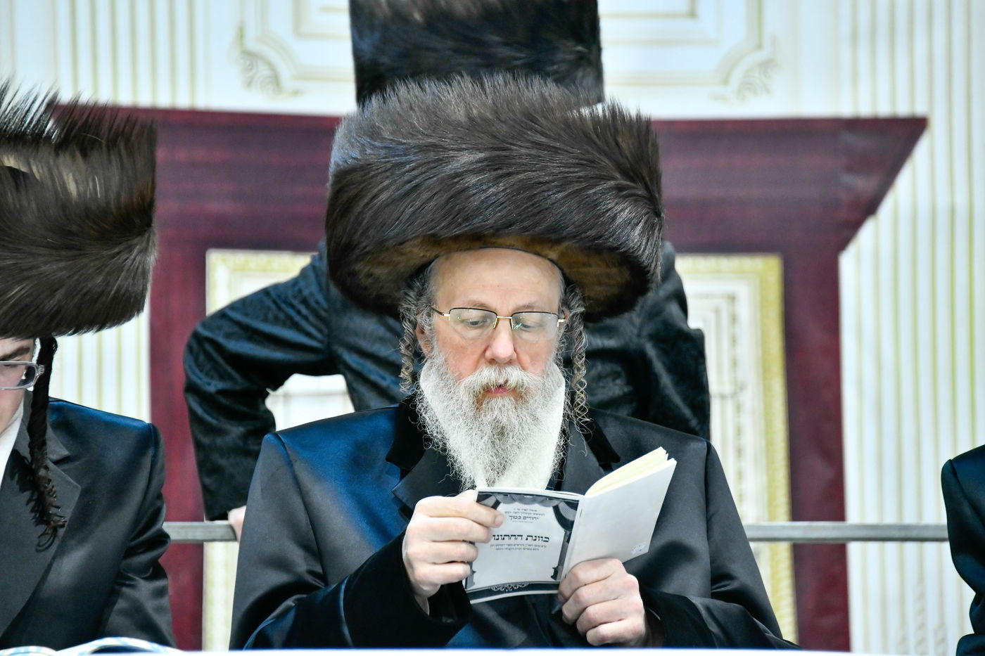 שמחת בית מכנובקא בעלזא - מעליץ - ביאלה ישרי לב