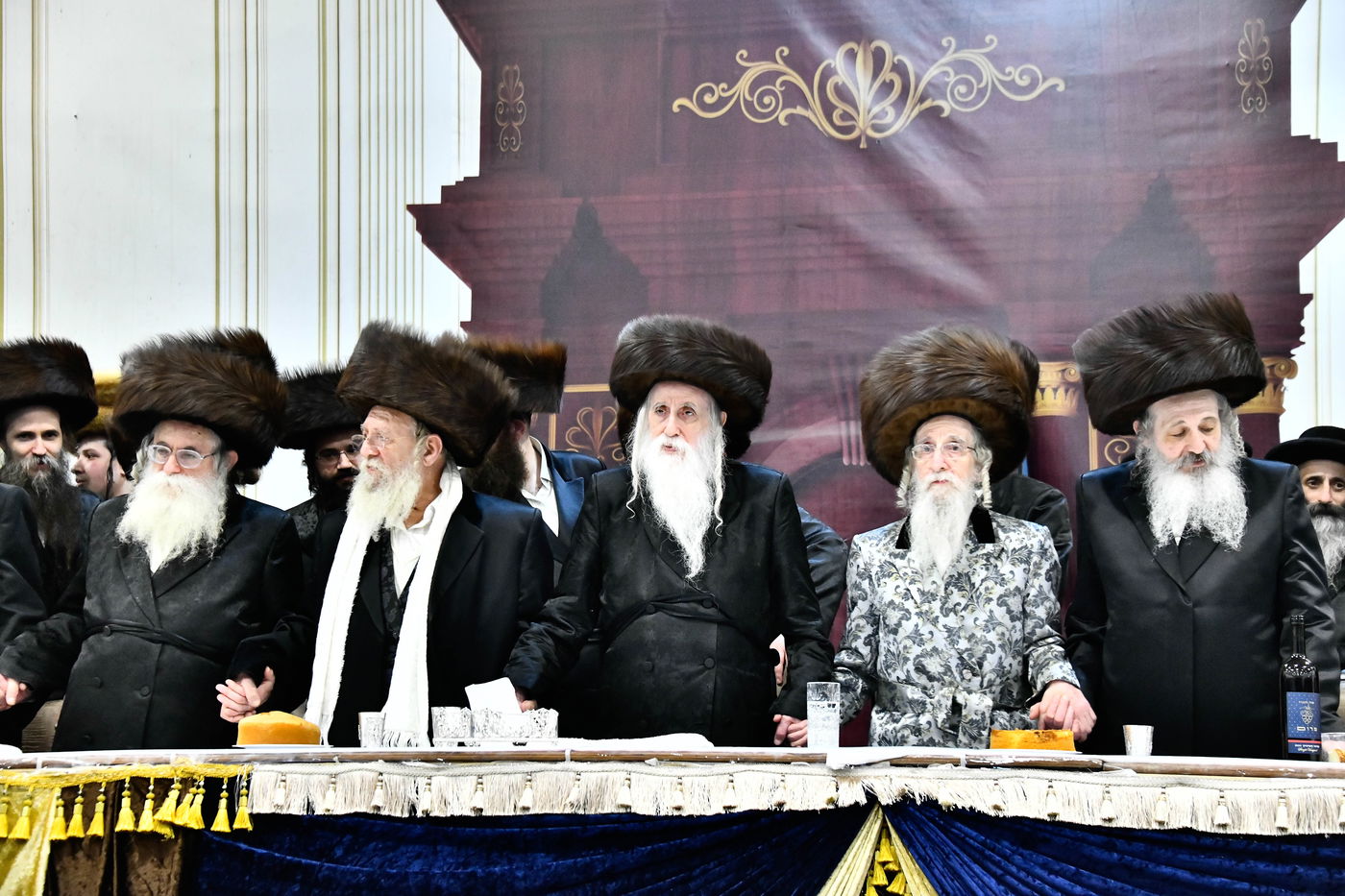 שמחת בית מכנובקא בעלזא - מעליץ - ביאלה ישרי לב