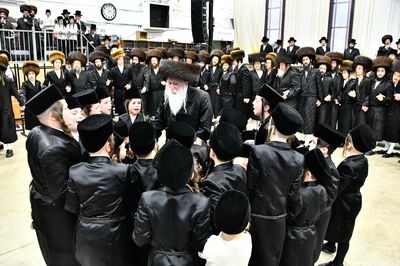 שמחת בית מכנובקא בעלזא - מעליץ - ביאלה ישרי לב