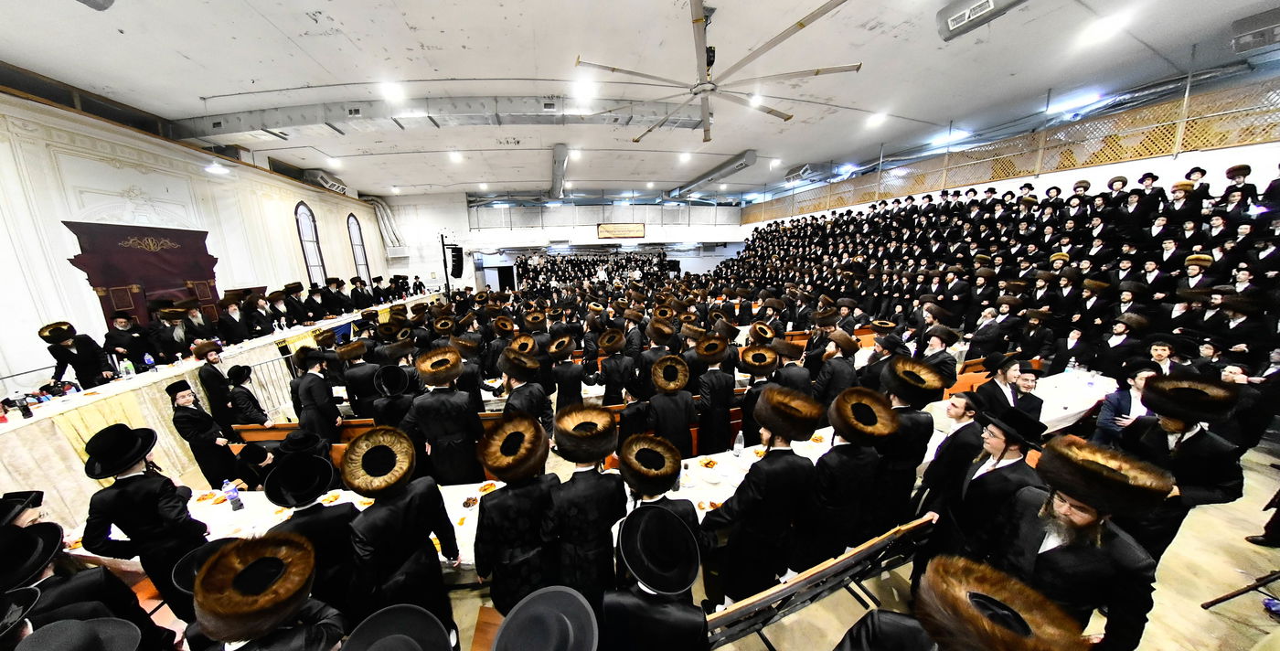 שמחת בית מכנובקא בעלזא - מעליץ - ביאלה ישרי לב