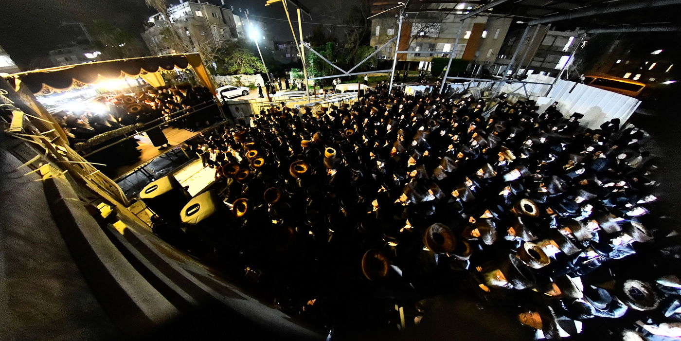 שמחת בית מכנובקא בעלזא - מעליץ - ביאלה ישרי לב