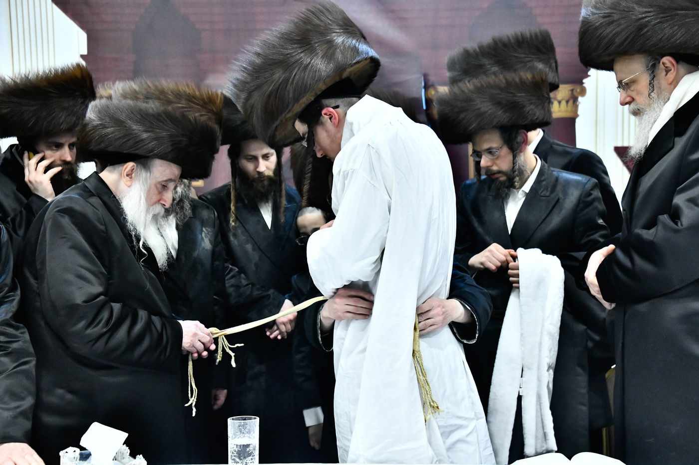 שמחת בית מכנובקא בעלזא - מעליץ - ביאלה ישרי לב