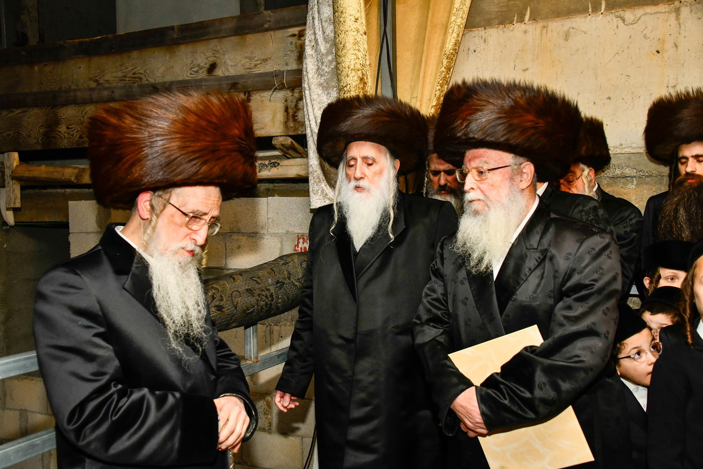 שמחת בית מכנובקא בעלזא - מעליץ - ביאלה ישרי לב