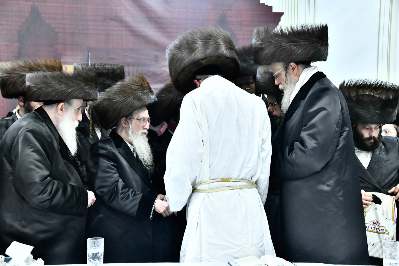 שמחת בית מכנובקא בעלזא - מעליץ - ביאלה ישרי לב