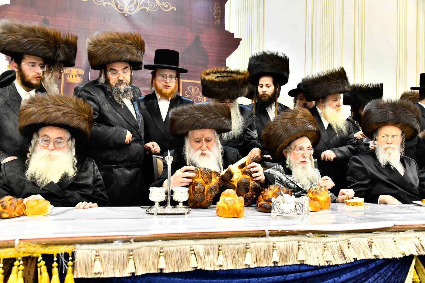 שמחת בית מכנובקא בעלזא - מעליץ - ביאלה ישרי לב