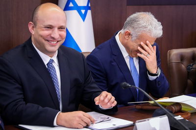 בנט ולפיד | ארכיון