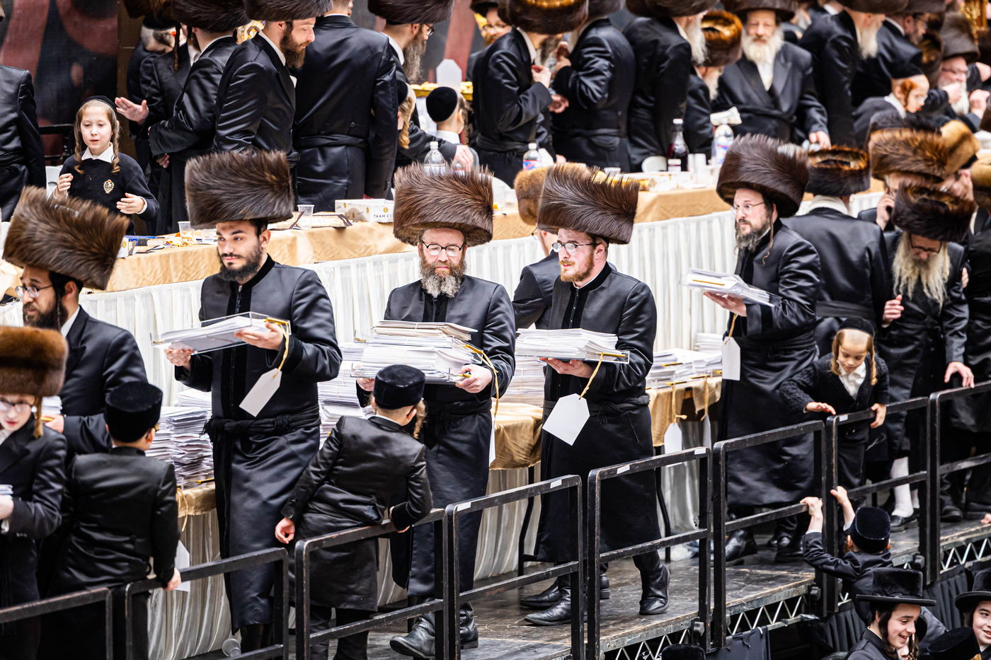 חגיגת סיום קריאת התורה בסקווירא