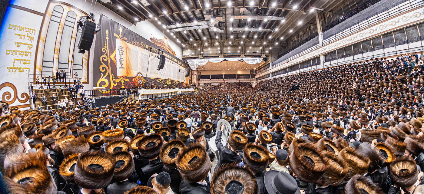חגיגת סיום קריאת התורה בסקווירא