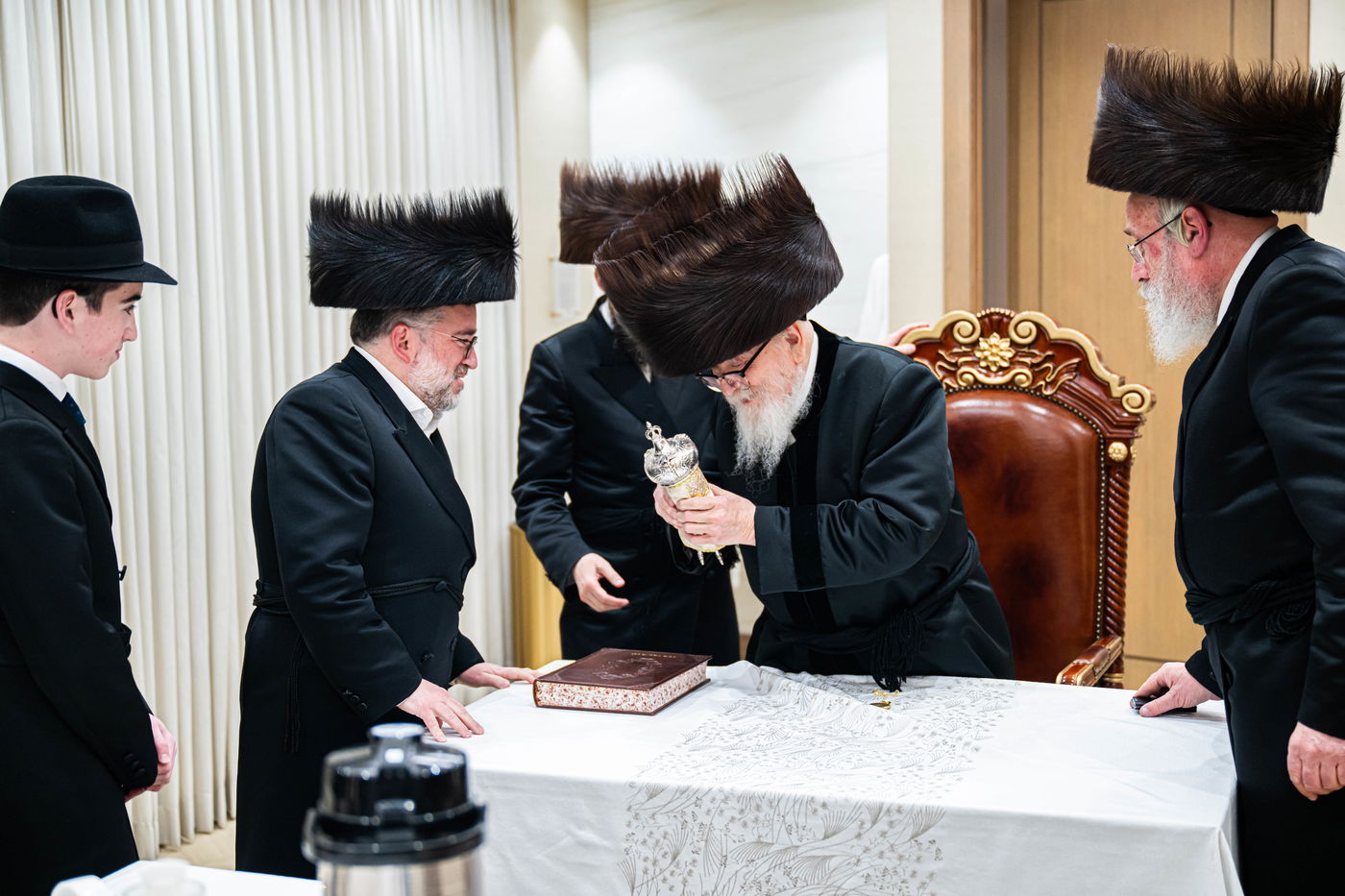 חגיגת סיום קריאת התורה בסקווירא