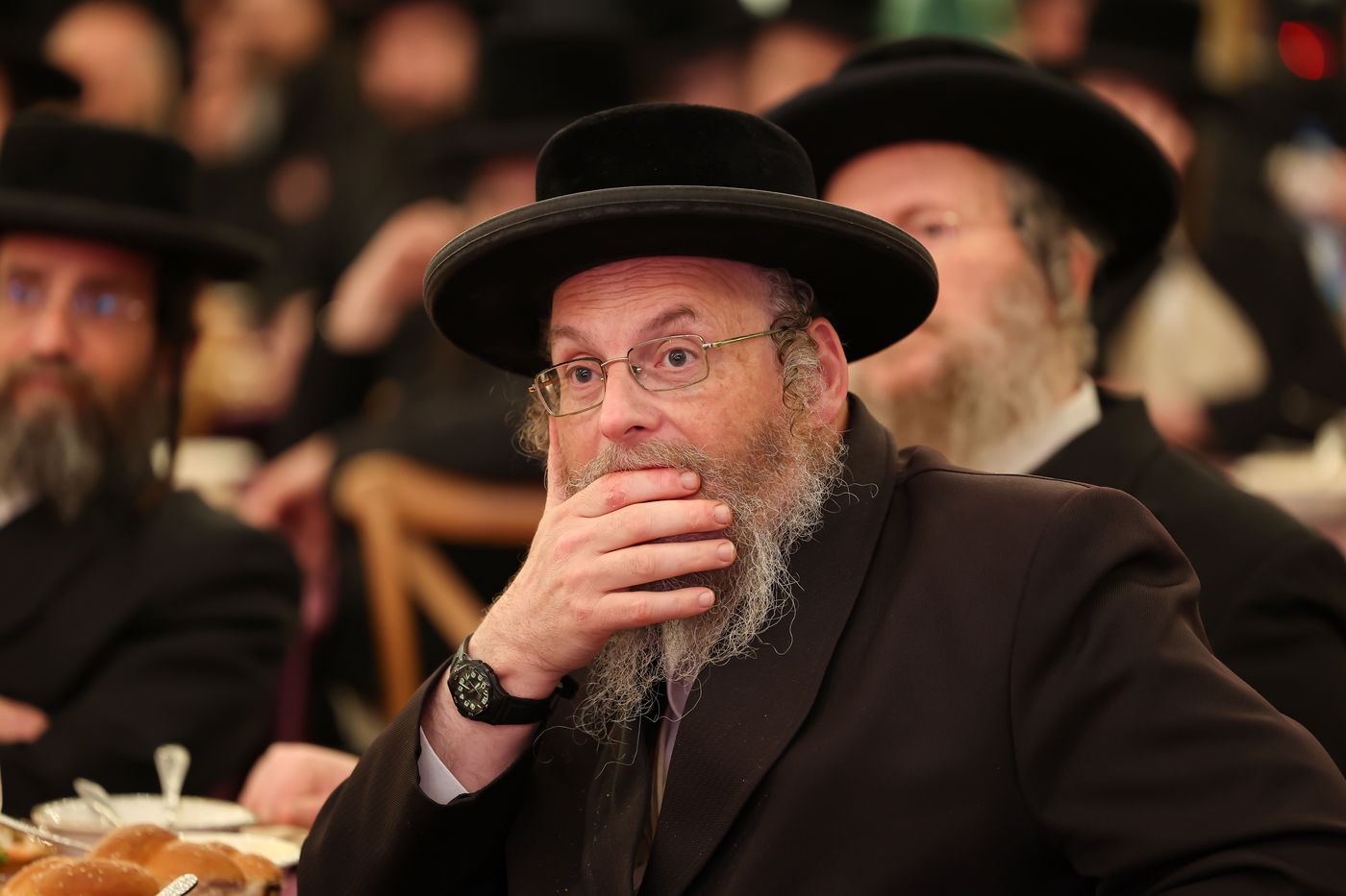 דינר לטובת קופת הצדקה של חסידי סלאנים