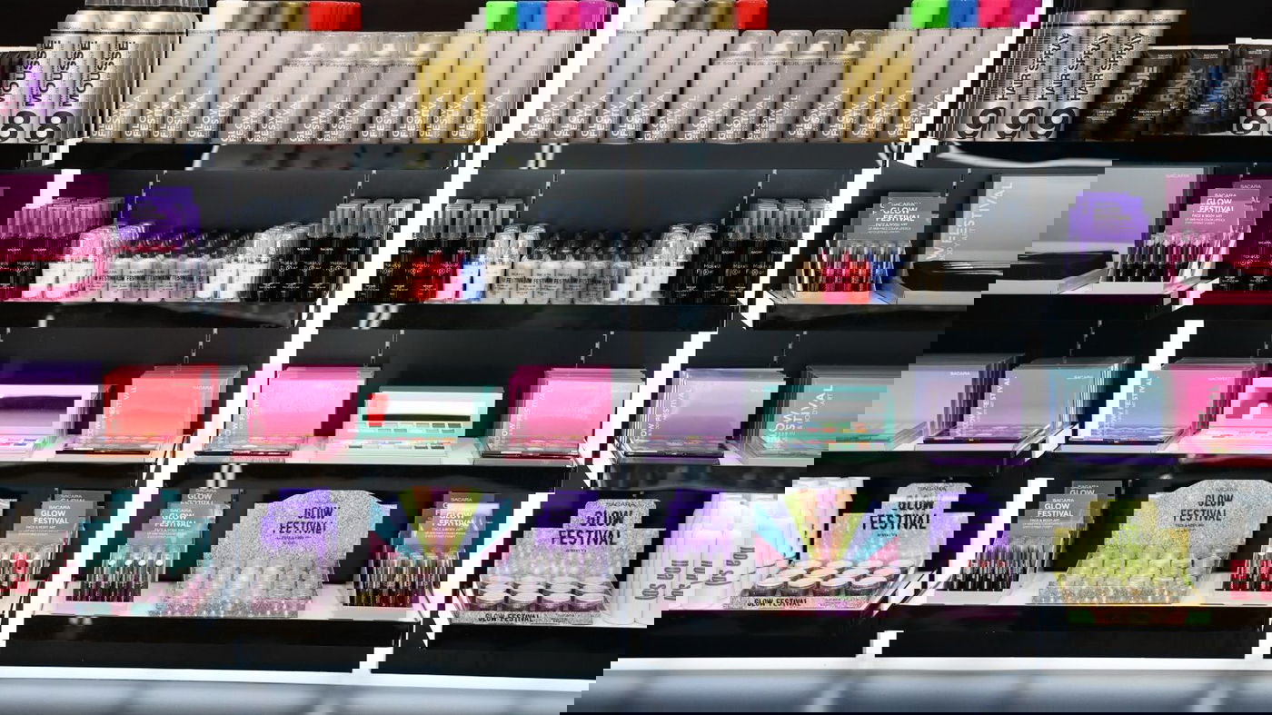 פורים עם SACARA הוא מרחב של יצירה, צבע וגלאם