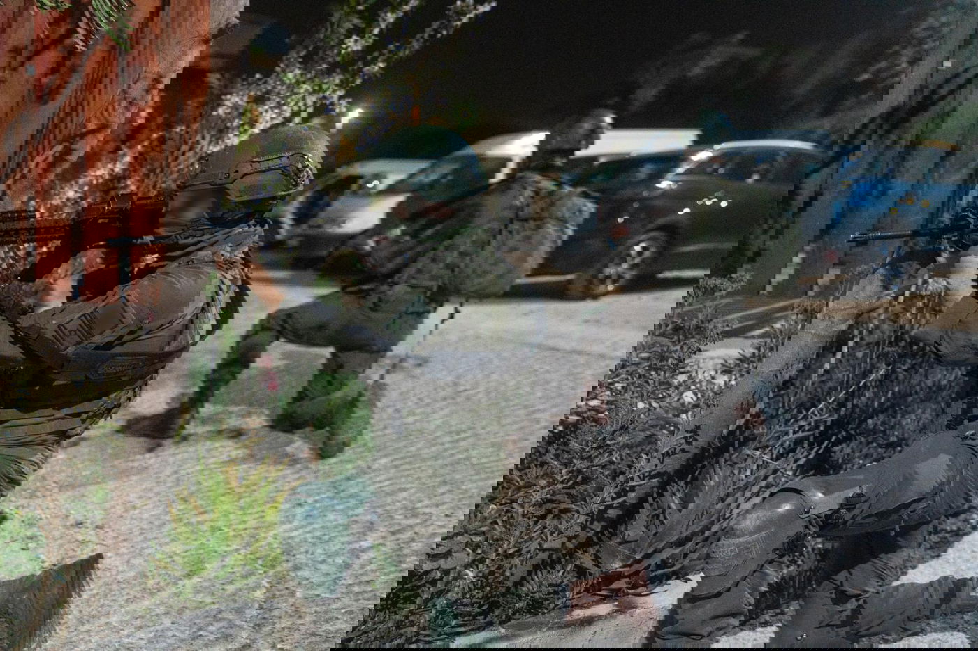 השבוע: כ-100 מבוקשים נעצרו ביו״ש: בתי מחבלים נהרסו ונשק רב נתפס