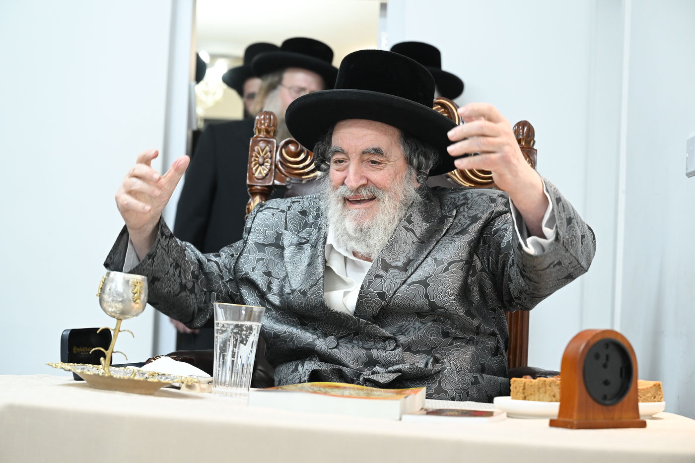 האירוע של אתכנשו במעון האדמו"ר מויז'ניץ באורה