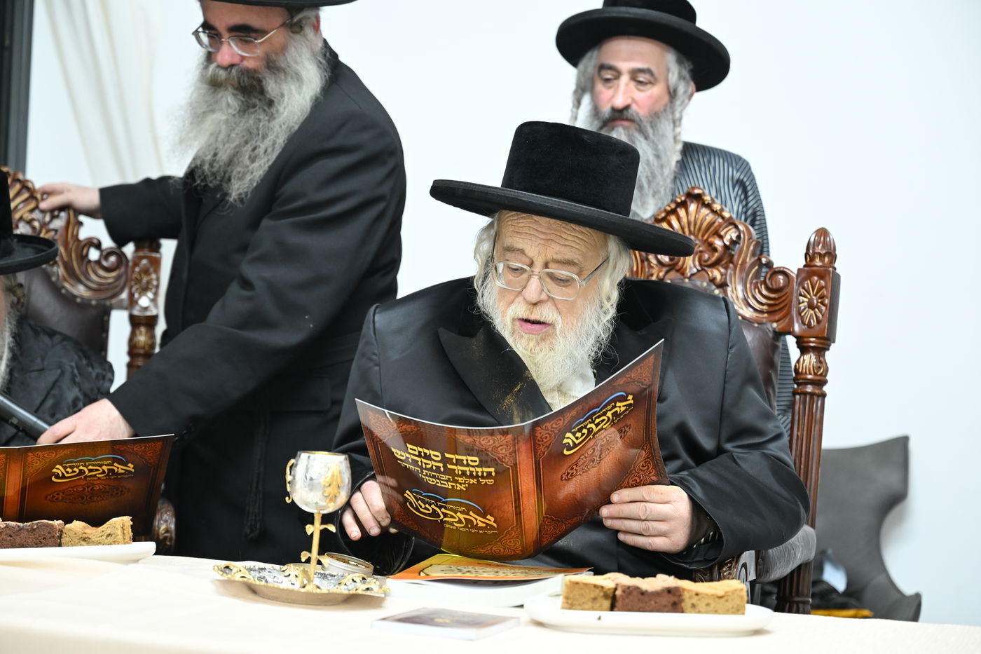 האירוע של אתכנשו במעון האדמו"ר מויז'ניץ באורה