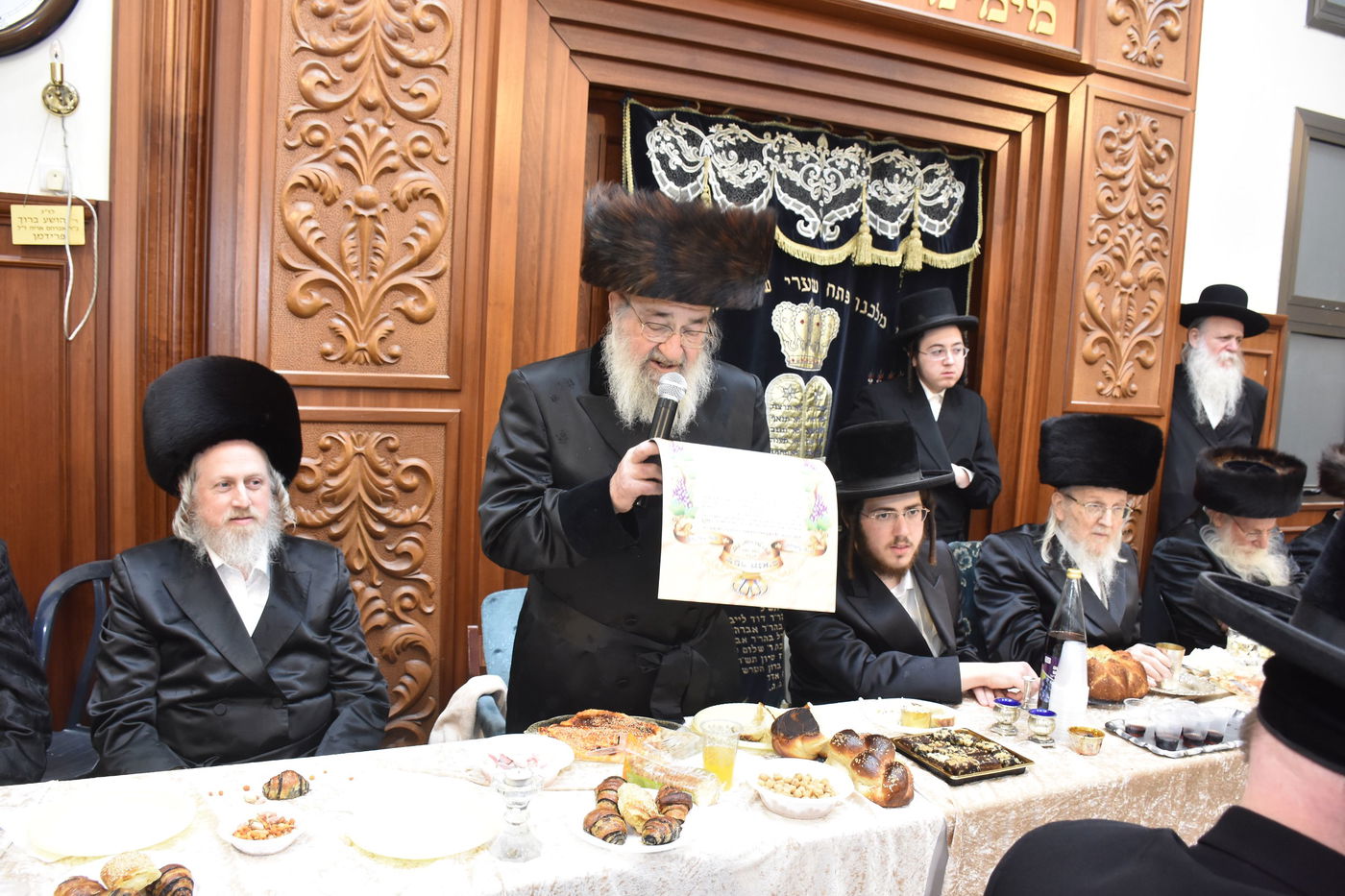 שמחת התנאים בחצרות אוז'רוב טריסק