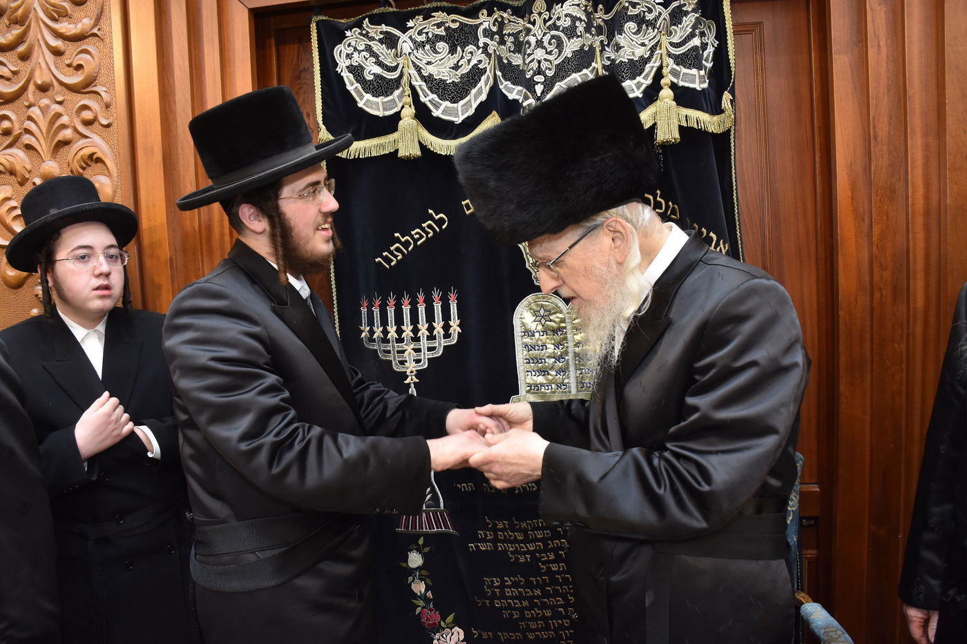 שמחת התנאים בחצרות אוז'רוב טריסק