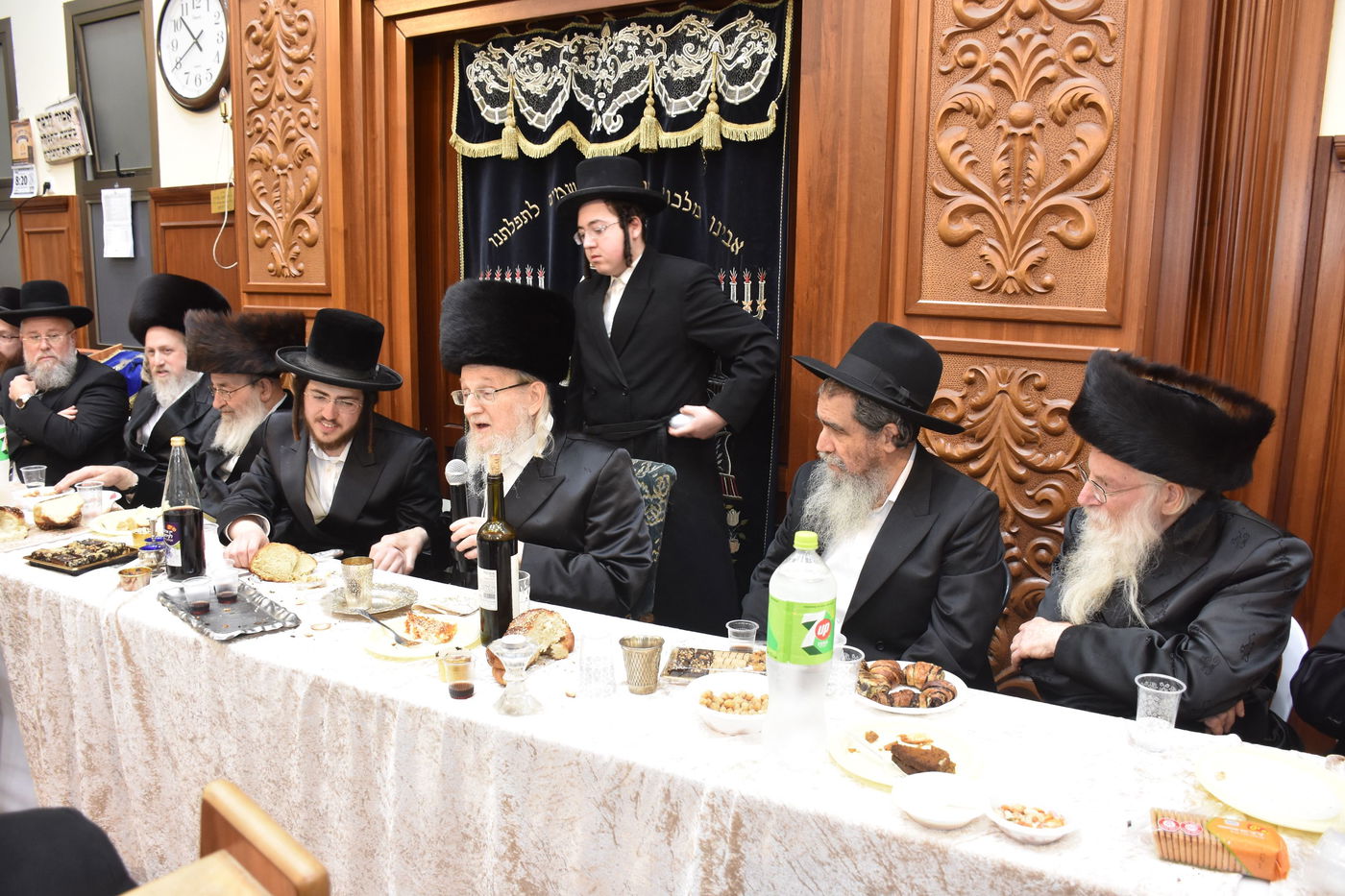 שמחת התנאים בחצרות אוז'רוב טריסק