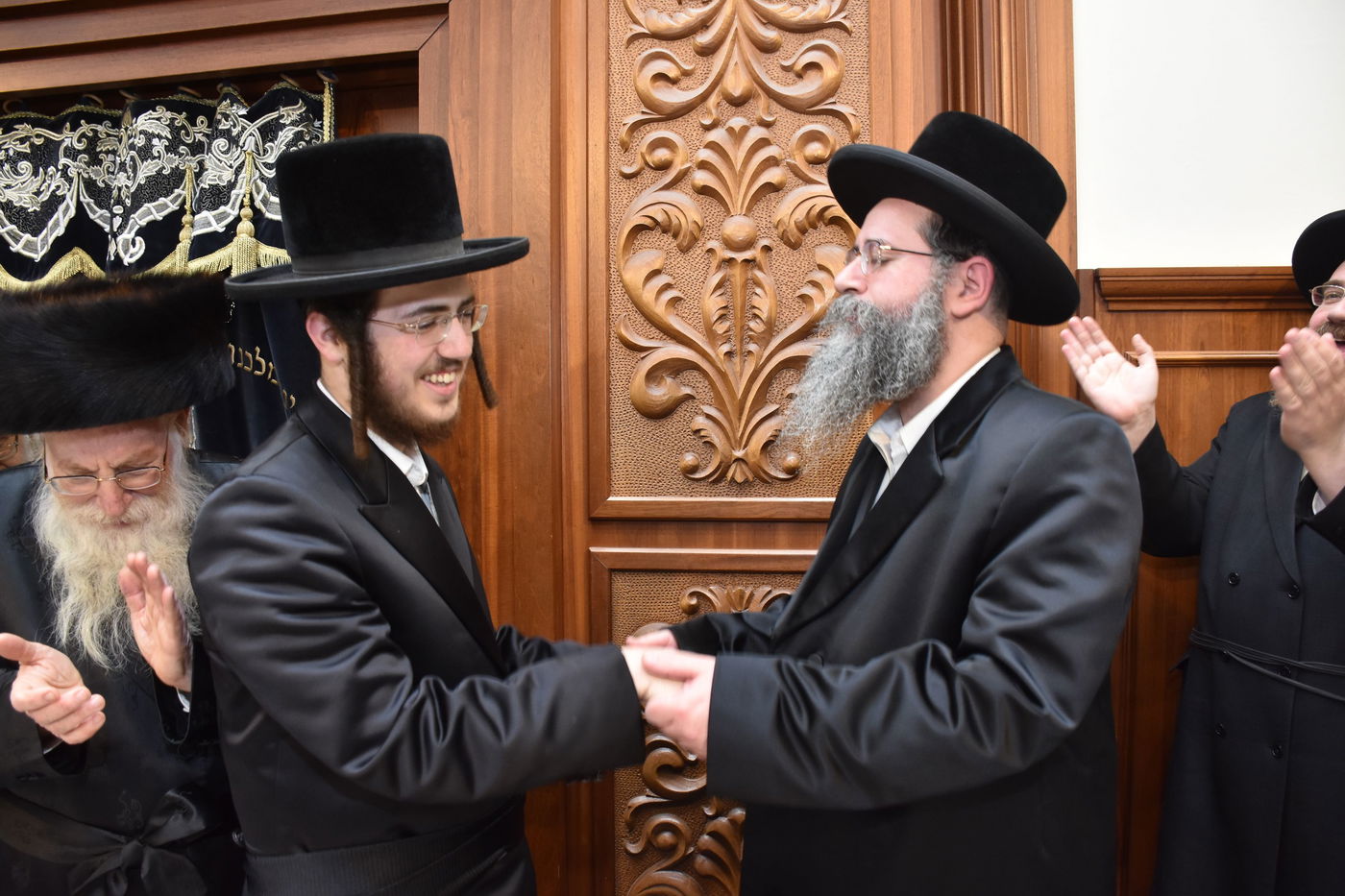 שמחת התנאים בחצרות אוז'רוב טריסק