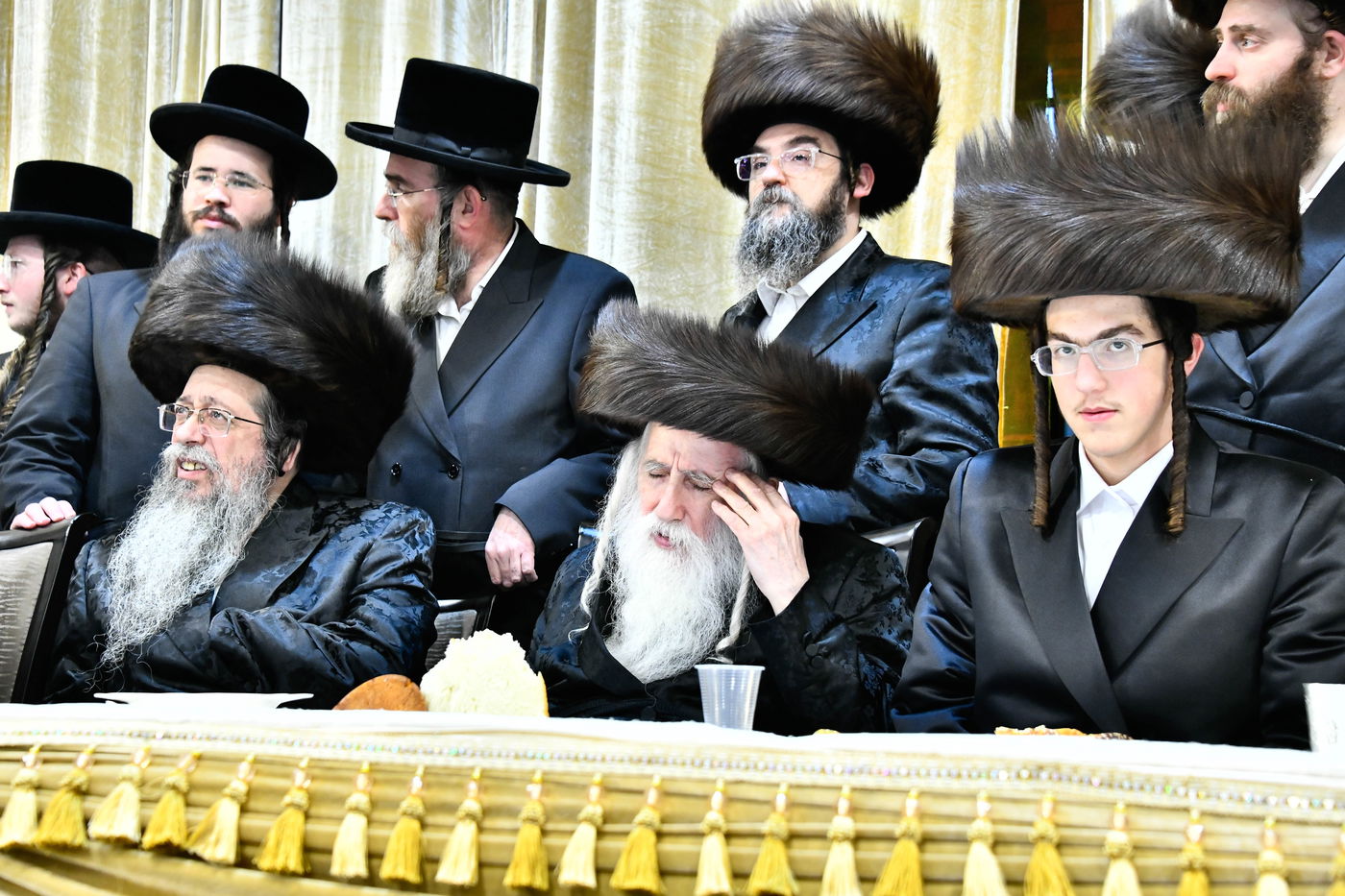 הכנסת ס"ת במכנובקא בעלזא