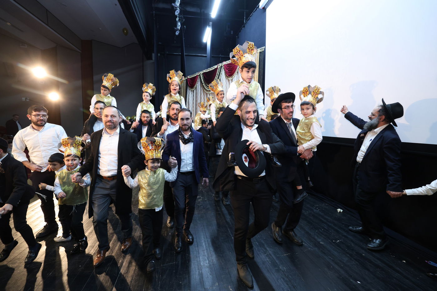 מסיבת חומש בתלמוד תורה נטיעים בפ"ת