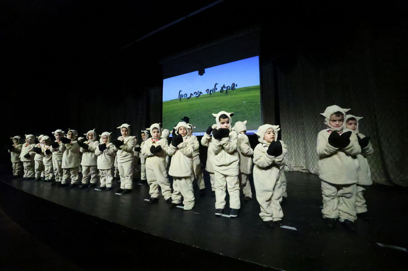 מסיבת חומש בתלמוד תורה נטיעים בפ"ת
