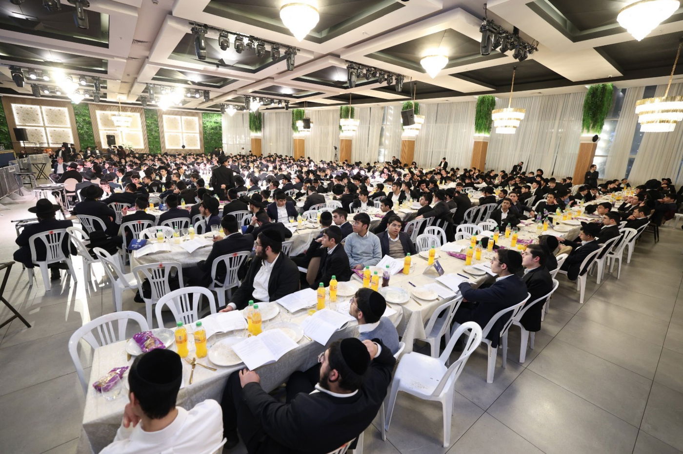 המעמד באולמי נוף ירושלים