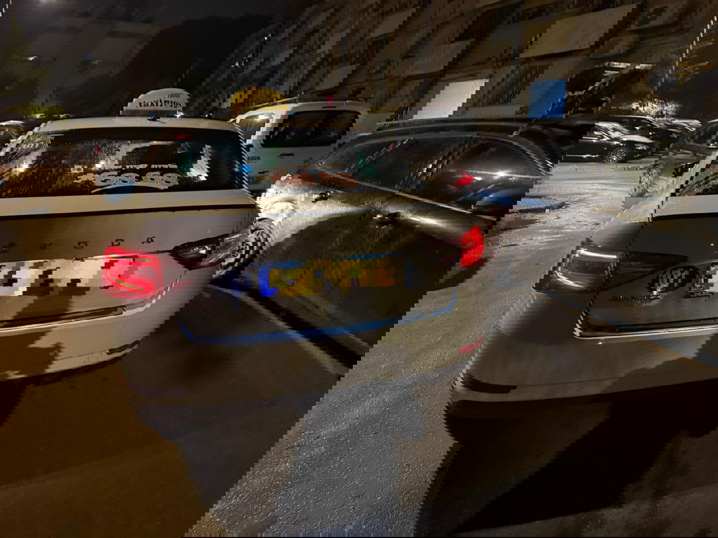 המונית שעימה ניסו להימלט