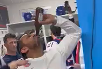 קאש פאטל בסרטון 