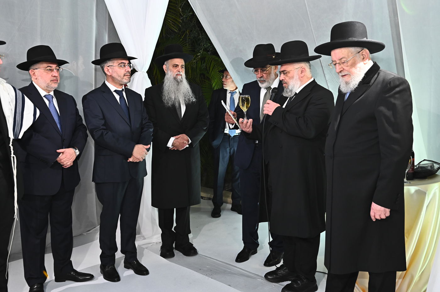 שמחת החתונה בבית משפחות זר ובן שמעון